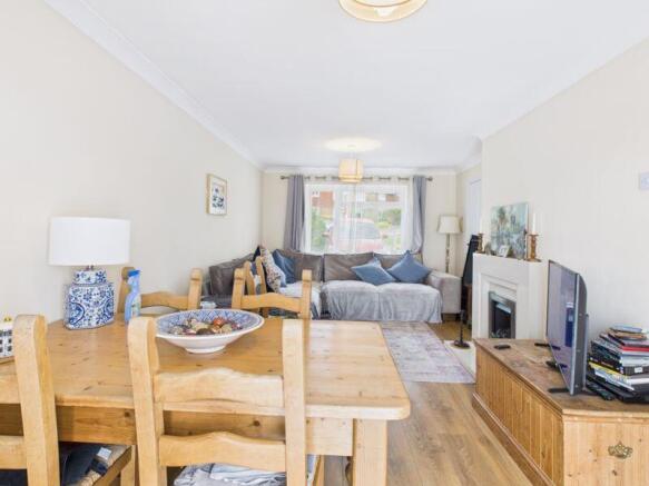 Living dining room
