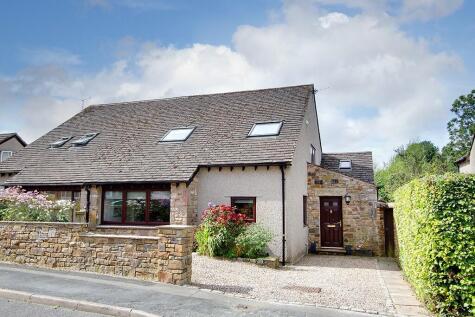 15 St James's Drive, Burton In Kendal, LA6 1HY