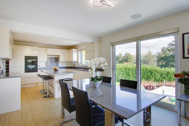 Living kitchen