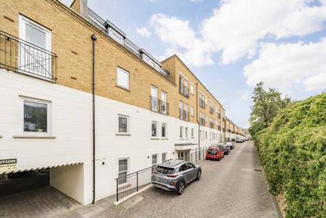 Denning Mews, Balham