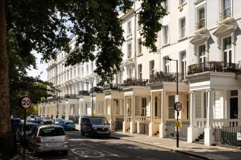 St. Stephens Gardens, London W2