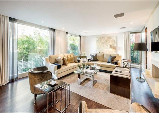 3 bedroom flat for sale in Lansdowne Crescent, Notting Hill, London ...