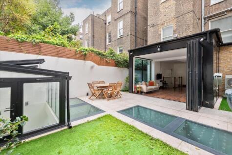 Lanark Road, Little Venice W9