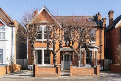 Vineyard Hill Road, Wimbledon, London, SW19