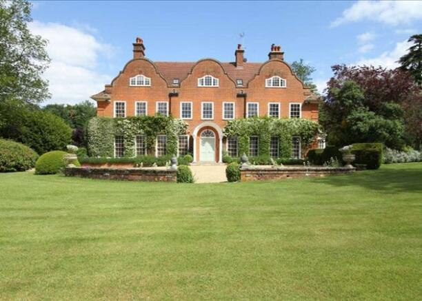 8 bedroom house for sale in Park Lane, Nr Alresford, Hampshire , SO24