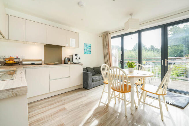 Kitchen diner