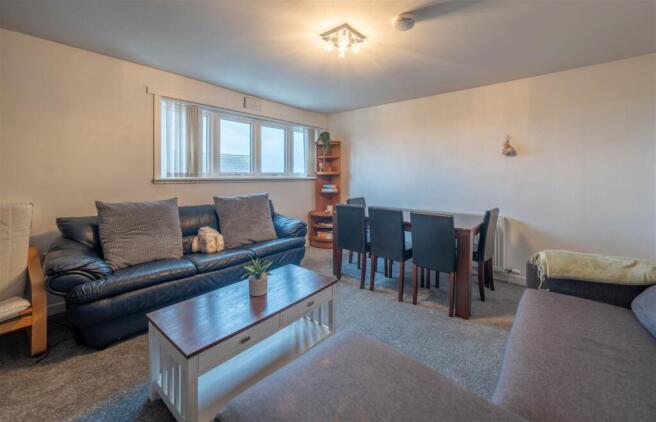 117 Glencova Terrace, Forfar_-6.jpg