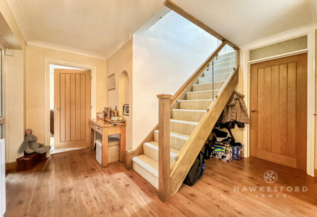 Highsted Valley, Rodmersham - Entrance Hall