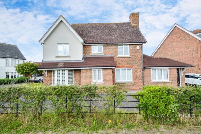 Violet Court, Sittingbourne - Front