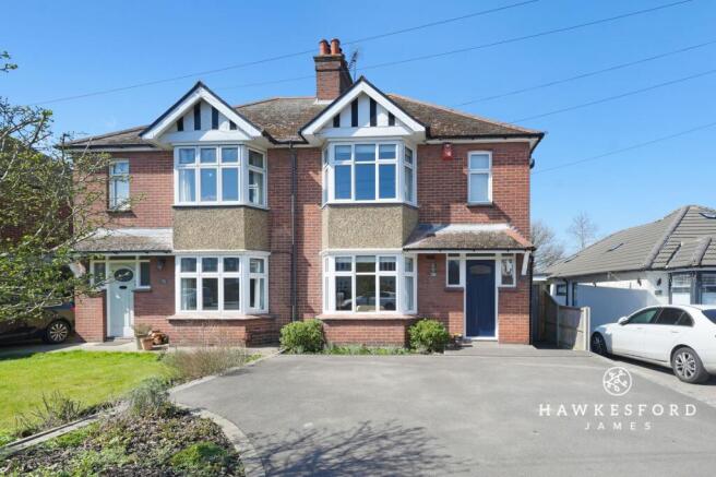 Woodstock Road, Sittingbourne - Front