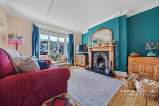 Woodstock Road, Sittingbourne - Lounge