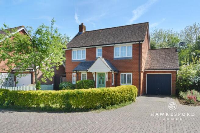 Barnfields Court, Sittingbourne - Front