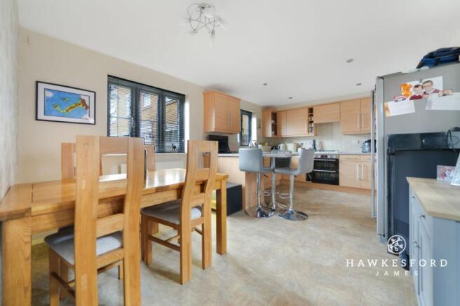 Monarch Drive, Sittingbourne - Kitchen/diner