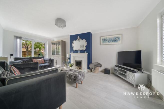 Sharfleet Crescent, Iwade - Lounge