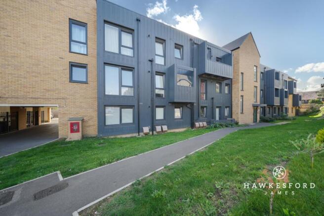 Beckett Court - Front