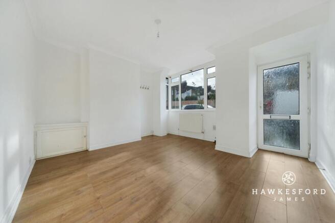 Shortlands Road, Sittingbourne - Lounge