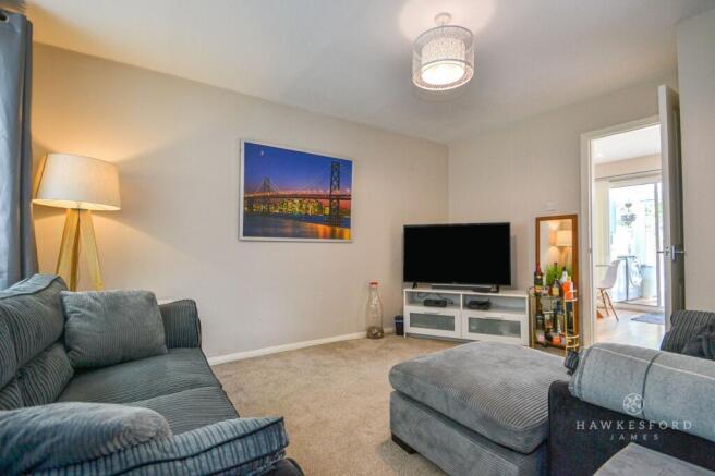 Harris Gardens, Sittingbourne - Lounge