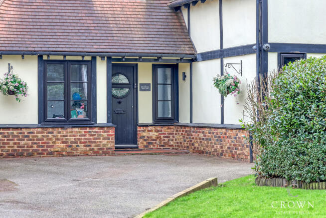 Front Aspect