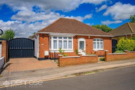 Warden Hill Road, Luton, Bedfordshire, LU2 7AE
