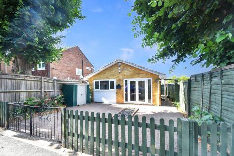 Lime Avenue, Luton, Bedfordshire, LU4 0EG