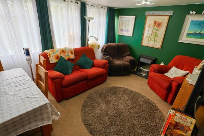 Lounge / Diner