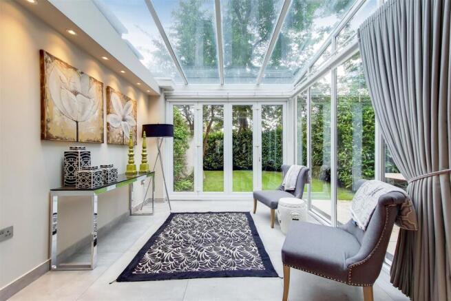 5_Conservatory-0.jpg