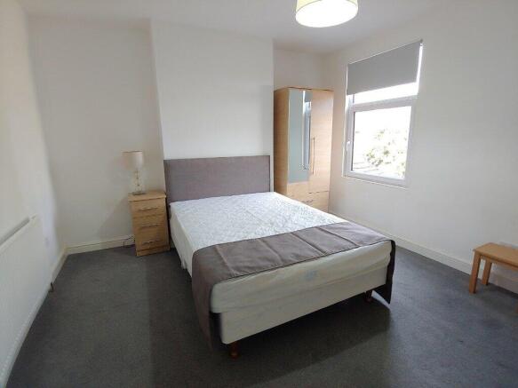 4_20181011150657HDR.