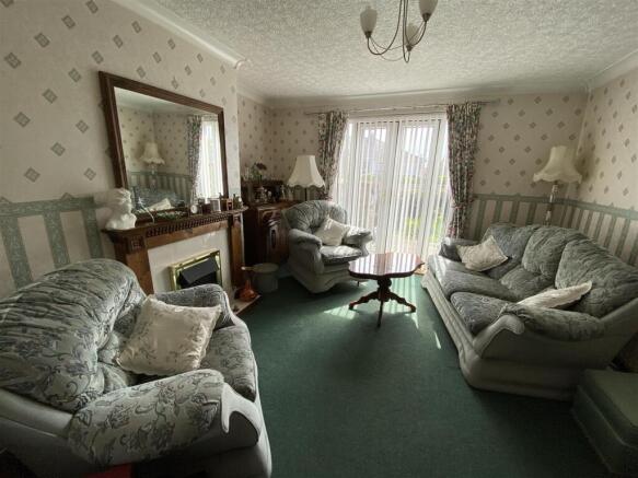 Lounge: