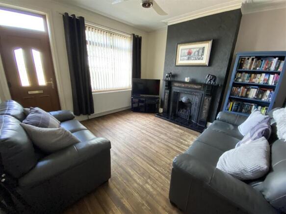 Lounge: