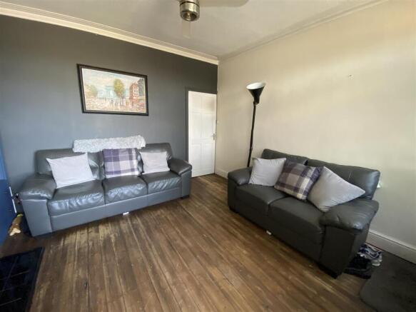 Lounge: