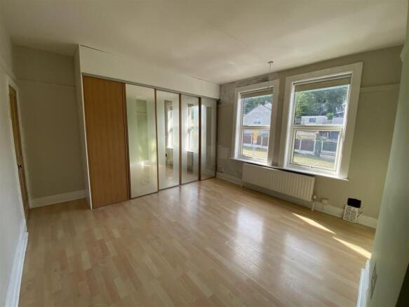Bedroom no.1 front double: