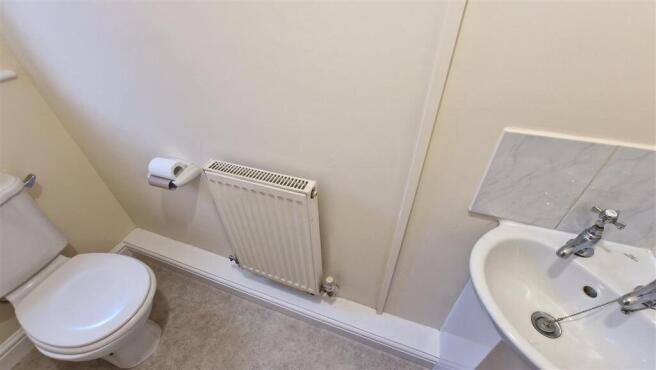 Cloakroom / WC