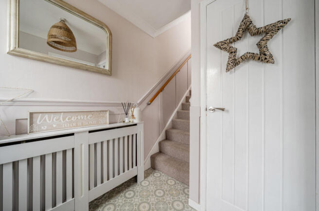 1382101-19-691722...