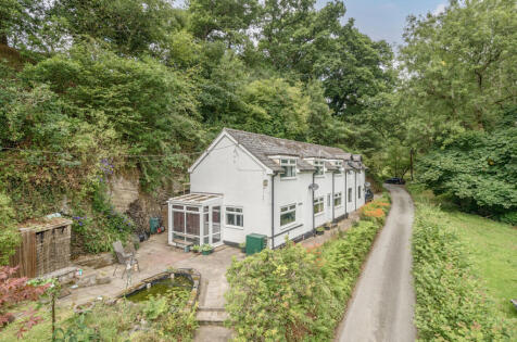 Trefeglwys, Caersws, Powys, SY17