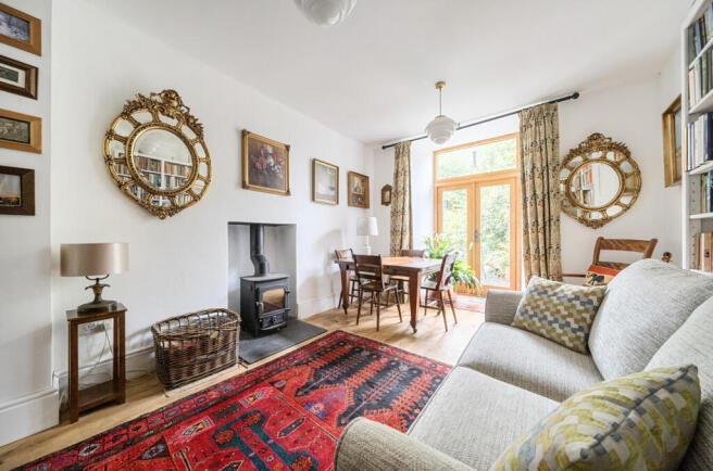 1353154-7-68c197f...