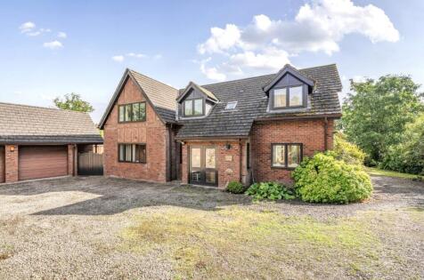 Silverdale Drive, Trefonen, Oswestry, Shropshire, SY10