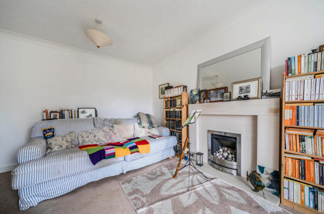 1380159-17-691387...