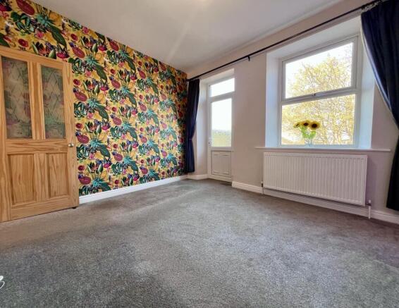 SITTING ROOM 2