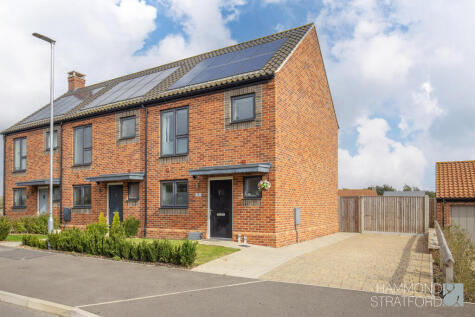 Dynham Road, Cringleford