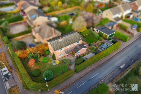 Bluebell Road, Eaton