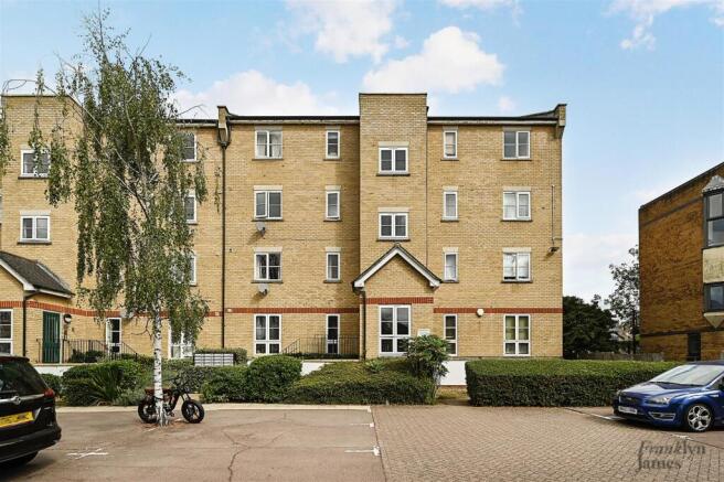 Wheat Sheaf Close (11).JPG