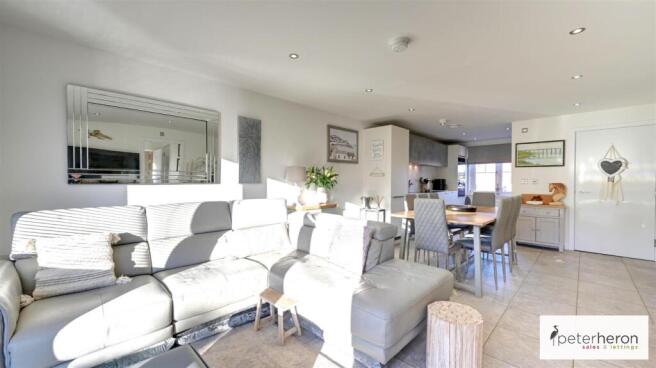Open Plan Kitchen/Dining & Family Area
