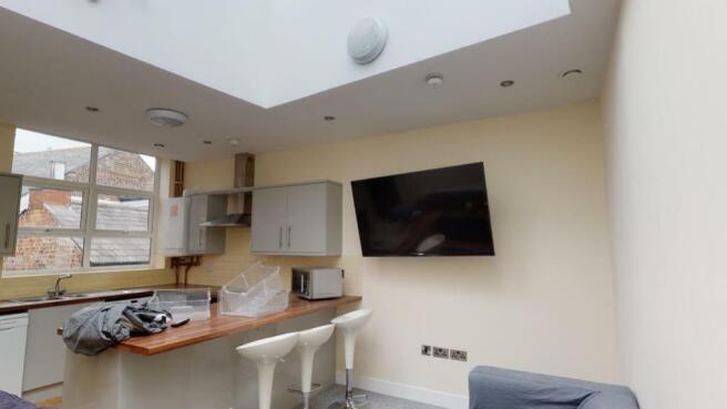 Flat-5-Ormiston-House-09072020_165441_lge