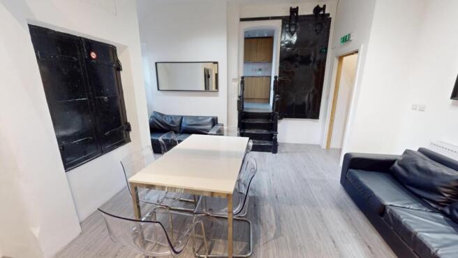 Flat-5-Barker-Gate-02182025_175821