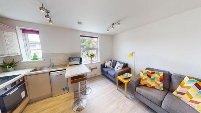 4 Port Living