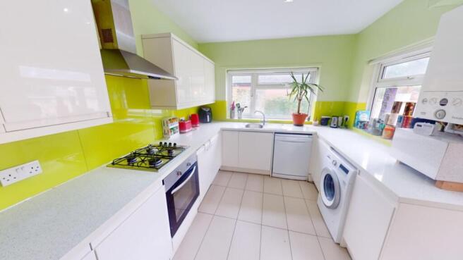 Lrg_27-Beech-Avenue-05302024_111304