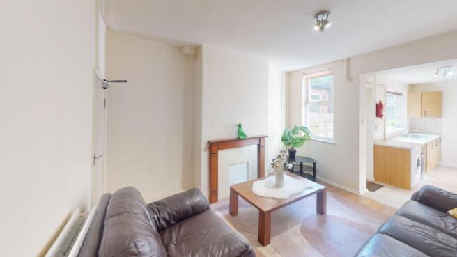 38-Cromwell-Street-Living-Room