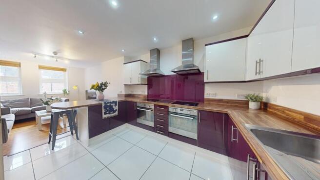 2 Courtyard kitchen