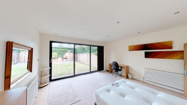 Apartment-1-32-Colville-Street-09172019_101727_lge