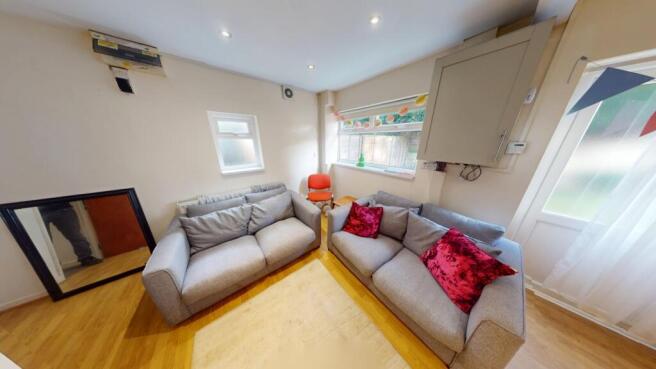 9-Weston-Avenue-02272025_102436